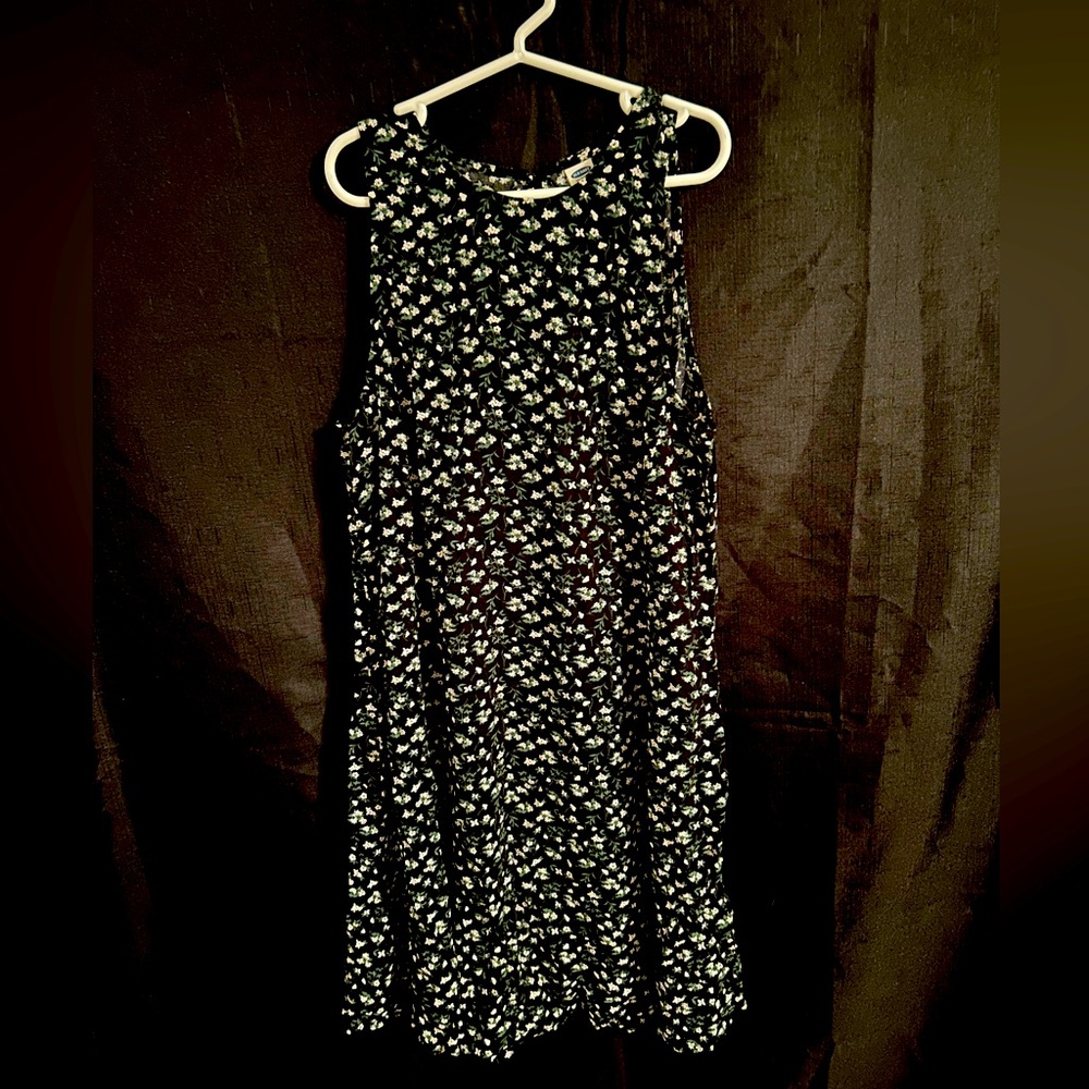 Old Navy Black Floral Dress